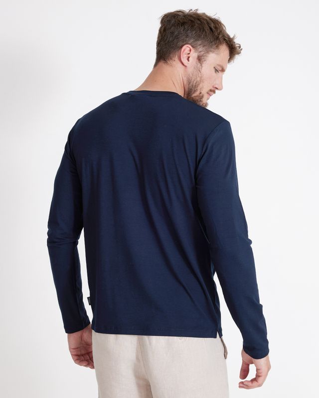 Robert Long Sleeve