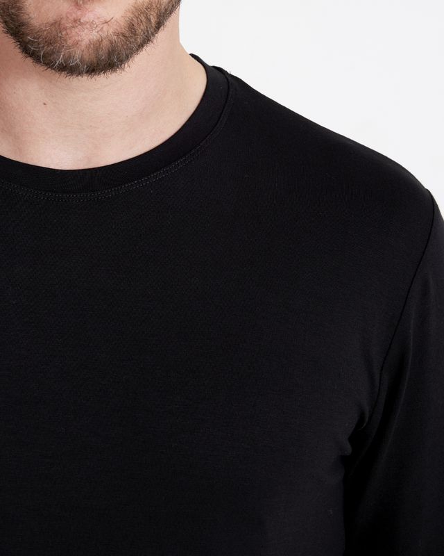 Robert Long Sleeve