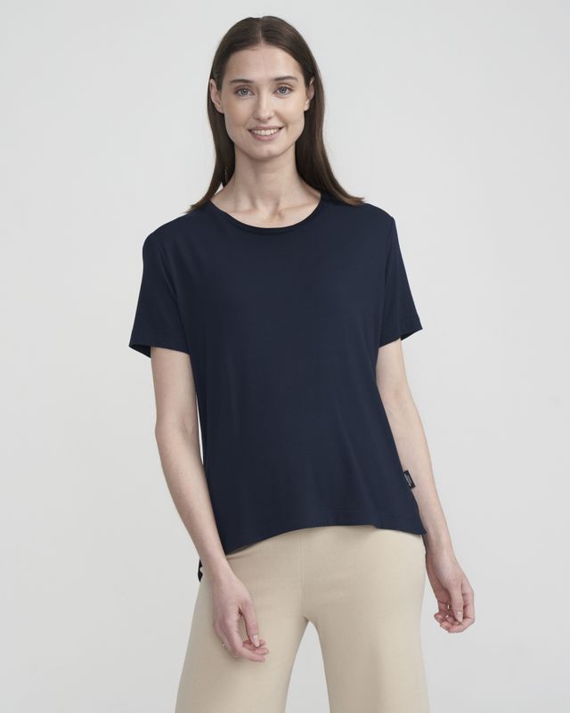 Sanne Tee