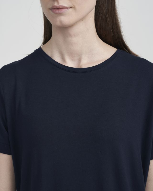 Sanne Tee