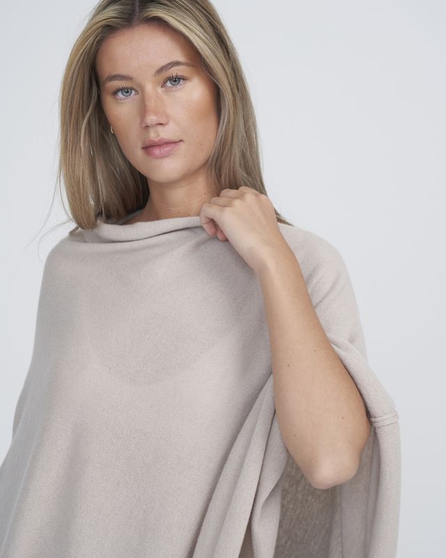 Sofie Poncho