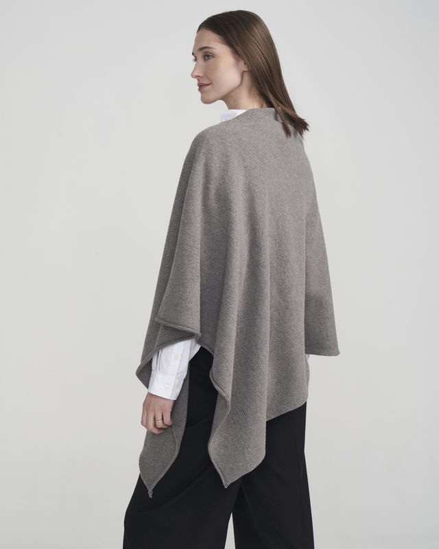 Sofie Poncho