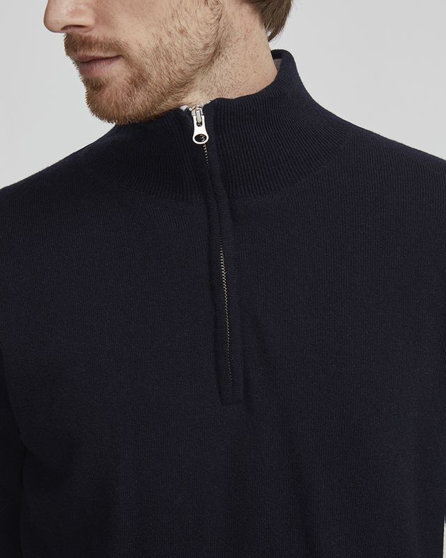 Stellan T-neck WP
