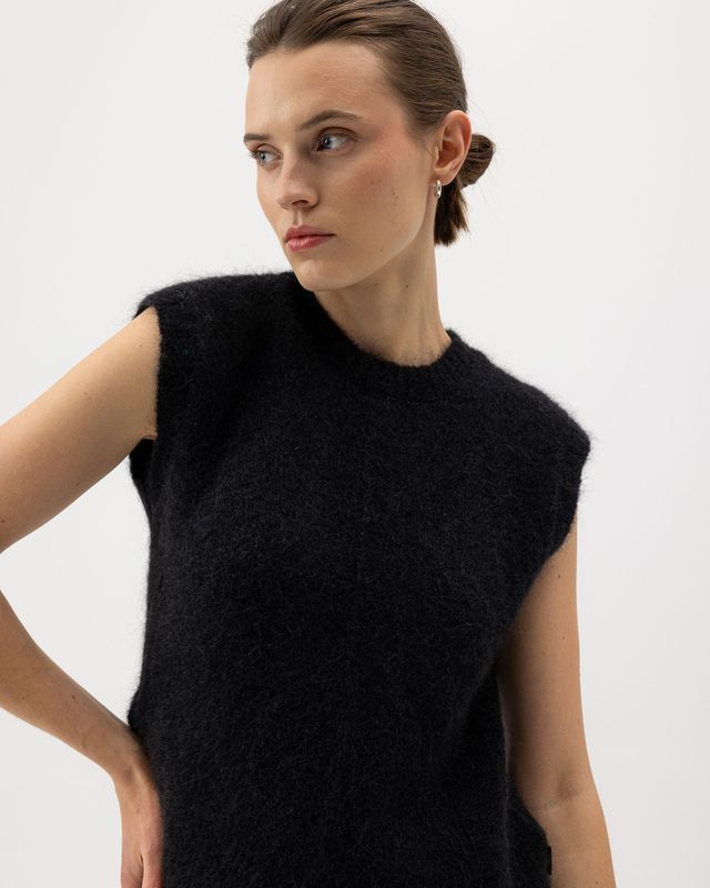 Tindra Top