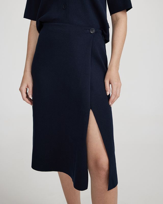 Tone Skirt