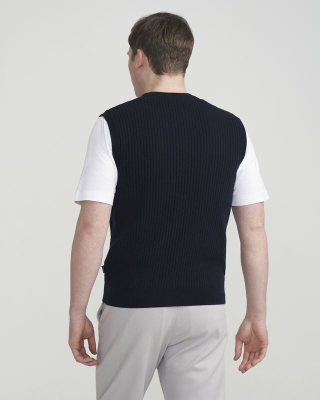 Torleif Vest
