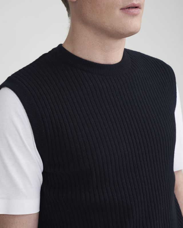 Torleif Vest