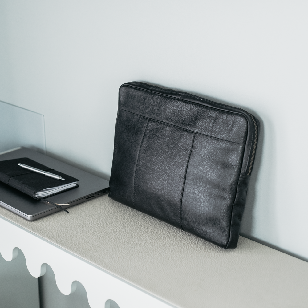 PC-väska skinn 17"