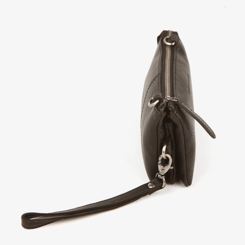 Väska clutch i skinn