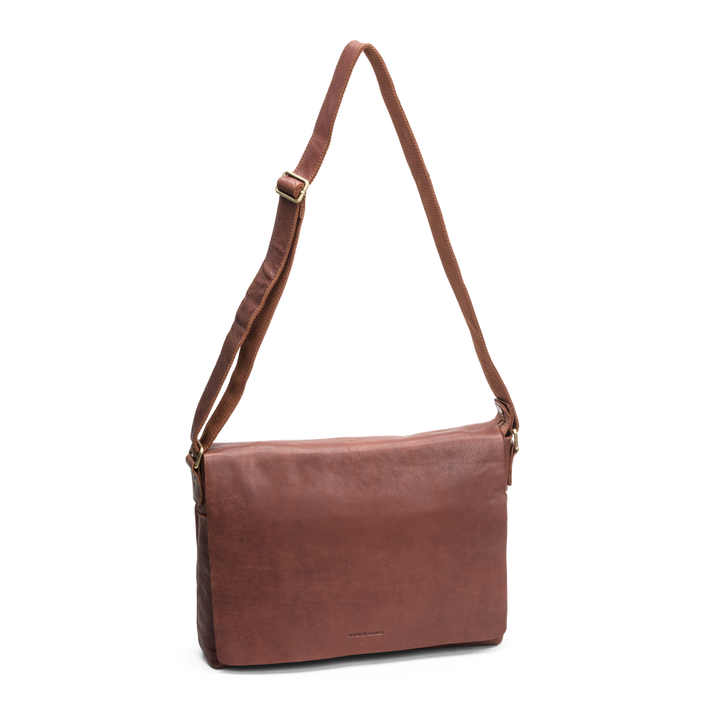 Datorväska messenger 16" i skinn