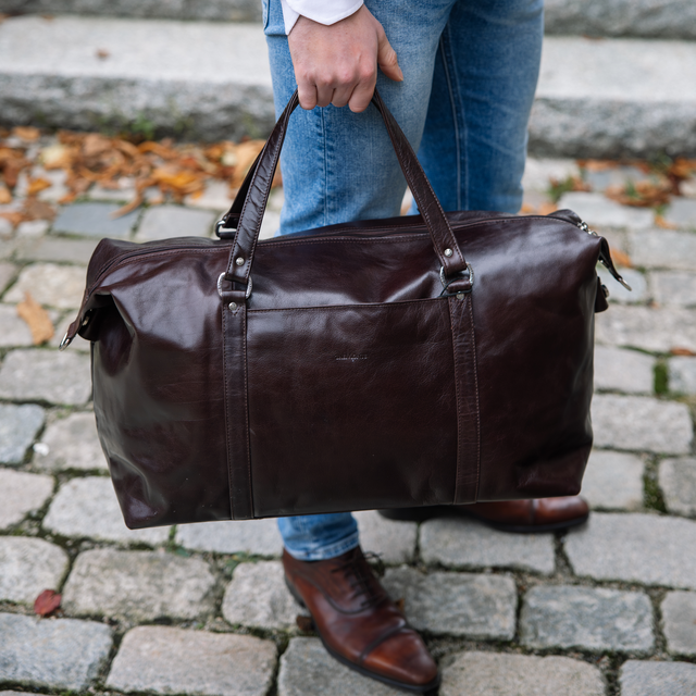 Weekend bag 28L