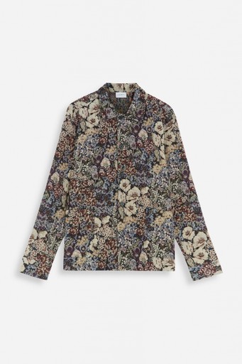 Hugh jacquard over