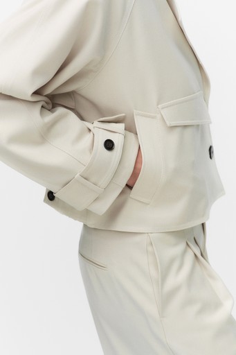 Gzedina short jacket