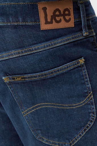 5 pocket short