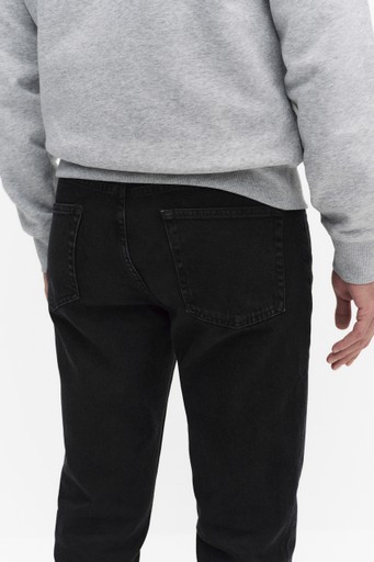 Post regular fit