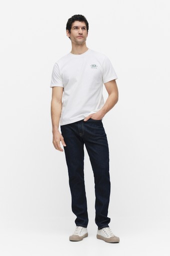 Post regular fit