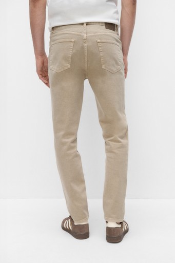 Post regular fit