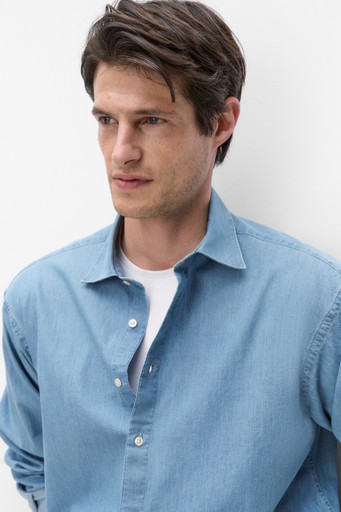 Shift w denim shirt