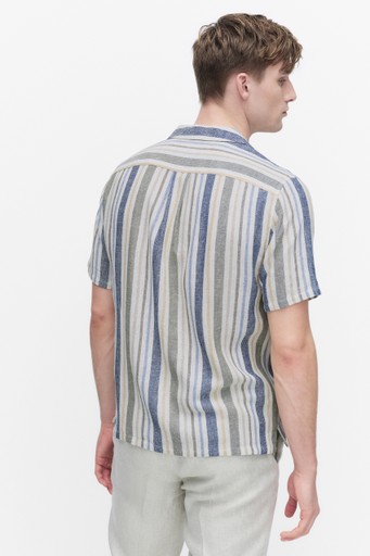 Gru resort shirt