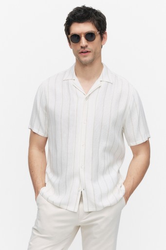 Gru resort shirt