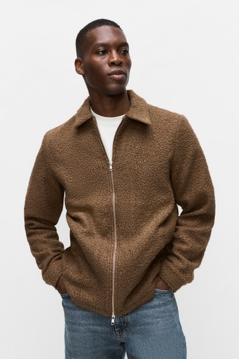 Fred boucle overshi