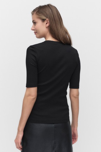 Dagnaiw v t-shirt