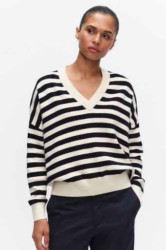 Fosteriw v-neck