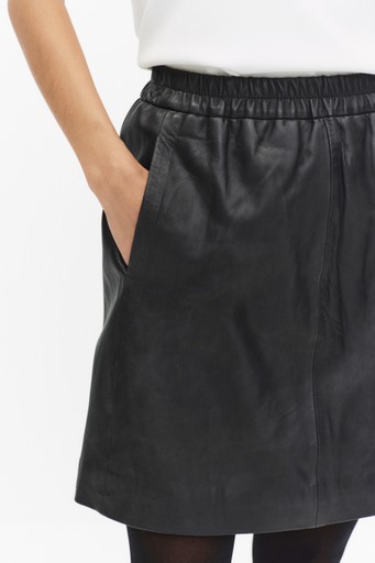 Wookiw short skirt