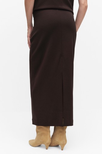 Aidaiw skirt