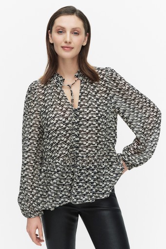 Cessieiw shirt