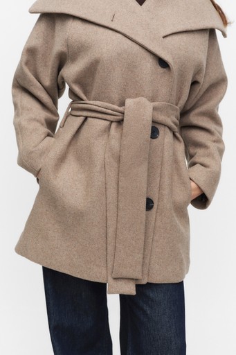 Yunahiw collar coat