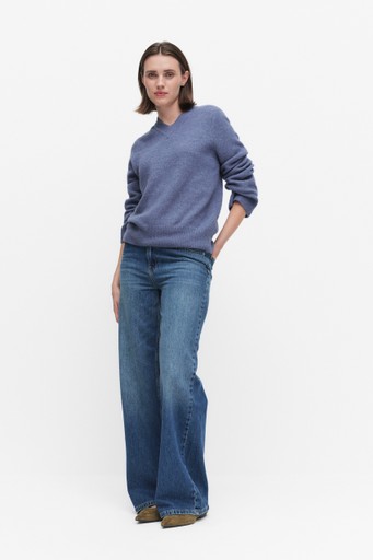 Guniiw v-neck