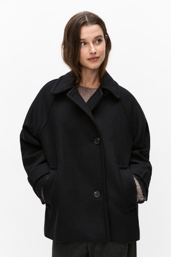 Thoraiw minona coat