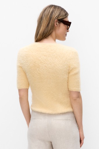 Malaiw tee