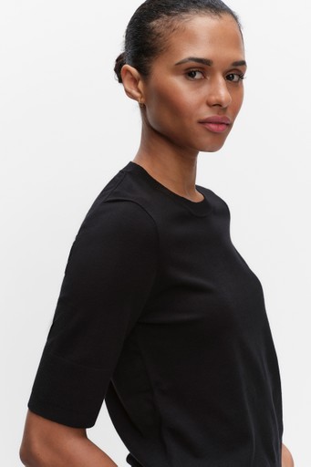 Mikoiw core tee
