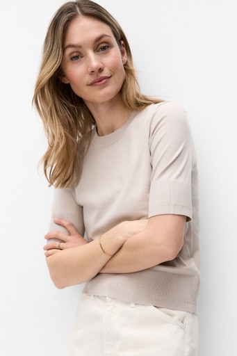 Mikoiw core tee