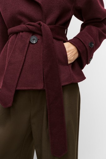 Zillaiw short coat