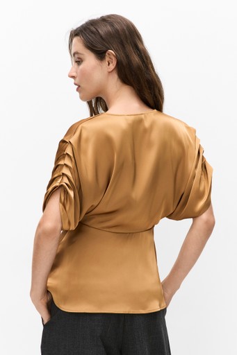 Oakkiiw top