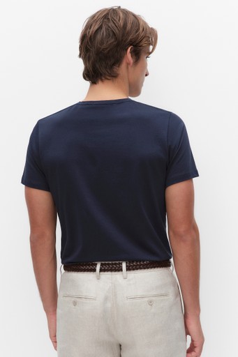 Core roundneck