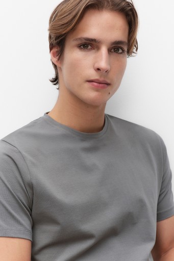 Core roundneck