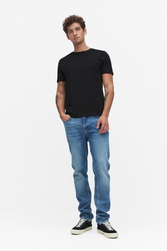 Aidan basic tee