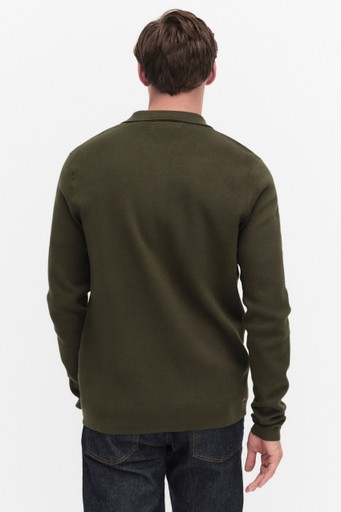 Caleb half zip
