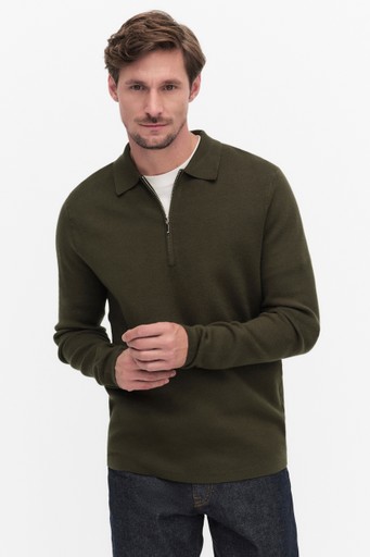 Caleb half zip