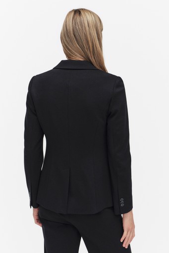 Petra blazer