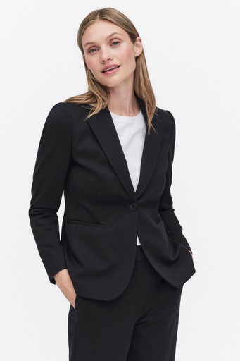 Petra blazer