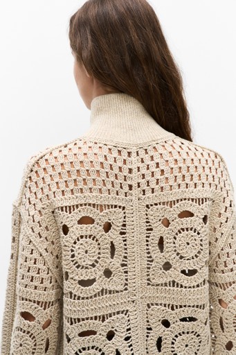 Crosette knit card