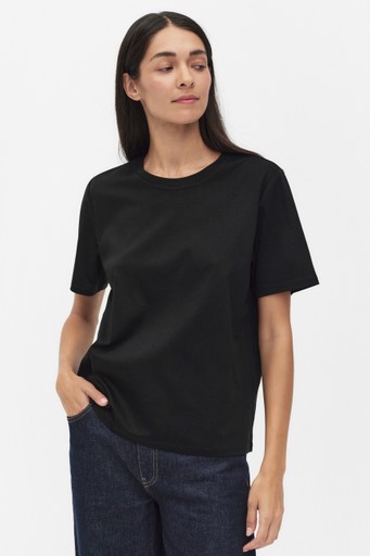 Maia premium tee