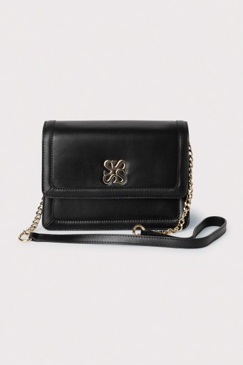 Signature leather bag 01