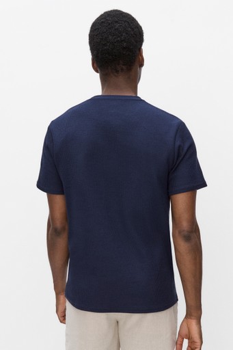 Roberto structure tee