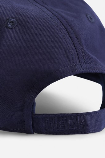 Nikola Cap